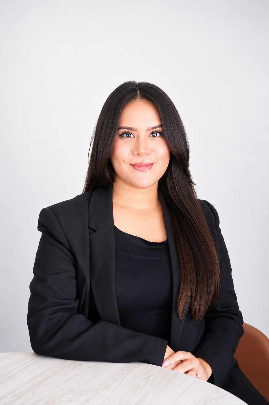 MONICA NAVA ROBLES
